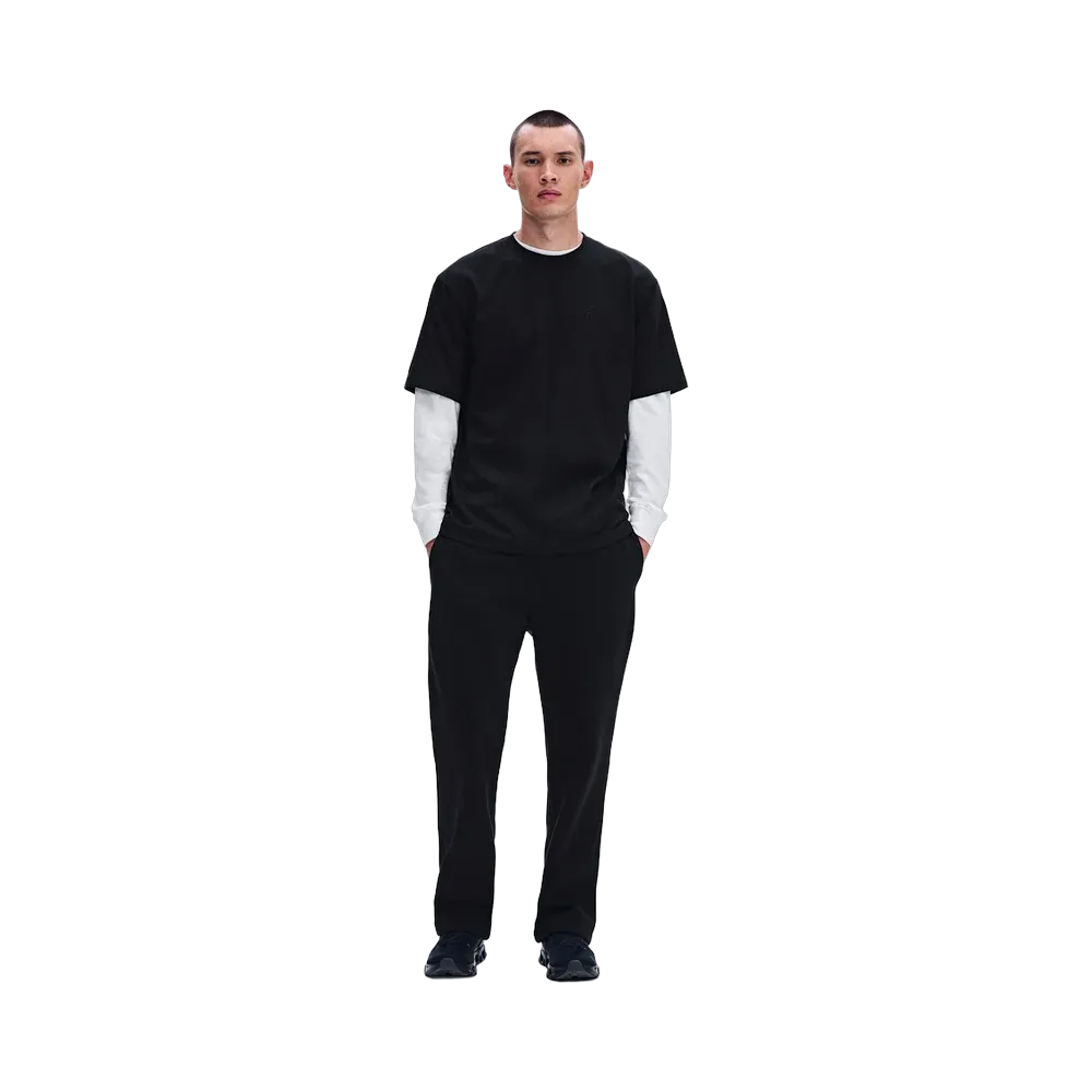 On Running Club Collective-T Runner Black