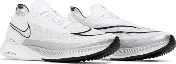 ZoomX Streakfly 'White Metallic Silver'