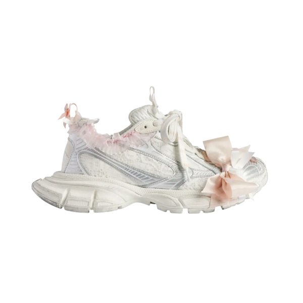 Balenciaga 3XL Lace Sneaker In Light Pink