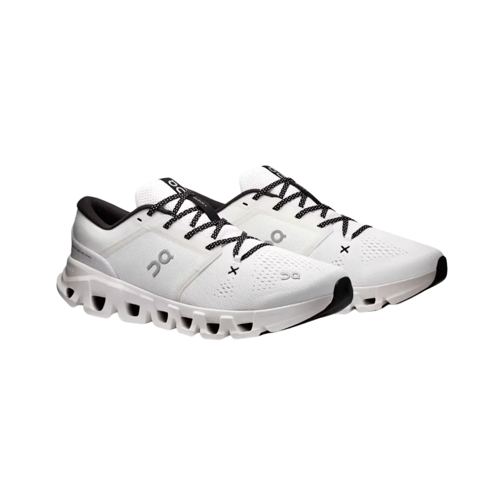 On Running Cloud X 5 White Black