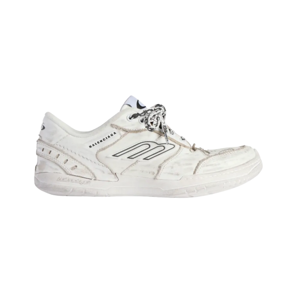 Balenciaga Hamptons Medium Worn-Out Sneaker In White