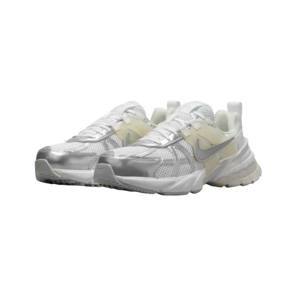Nike V2K Run Pure Platinum