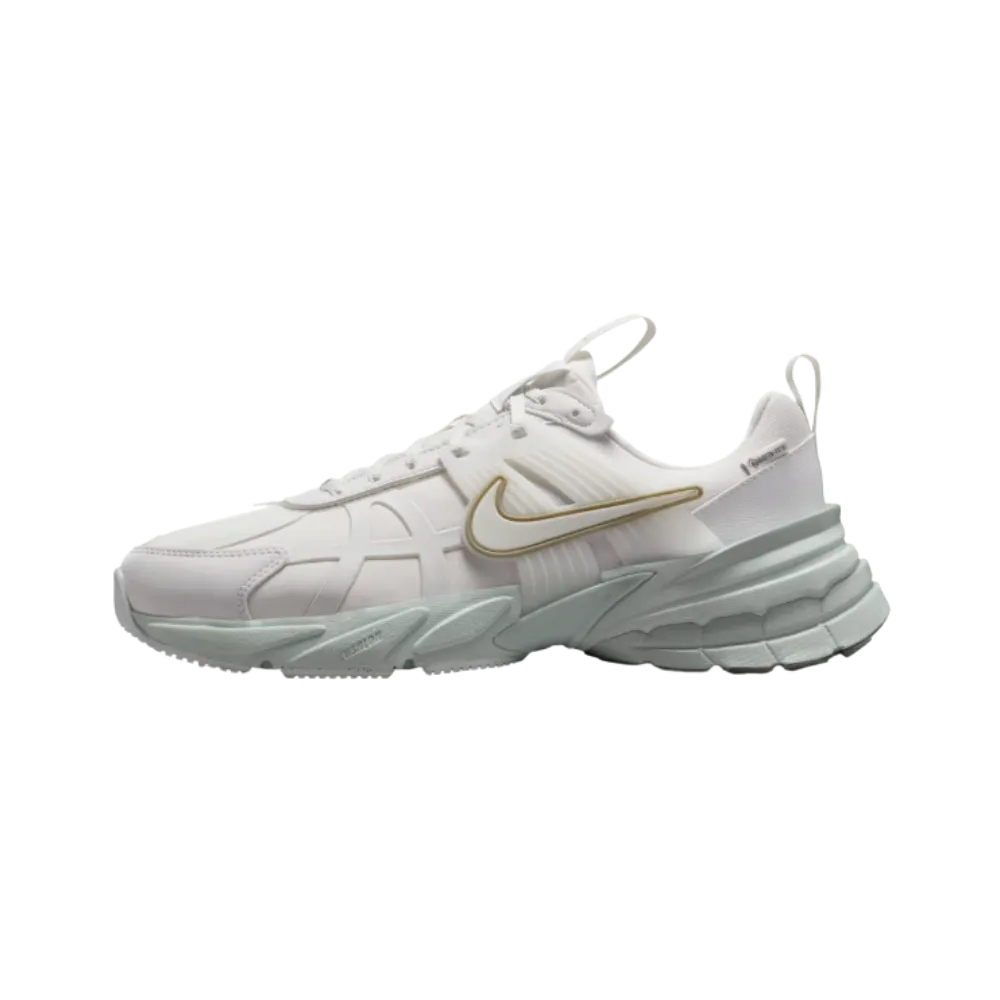 Nike V2K Run Gore-Tex Light Silver