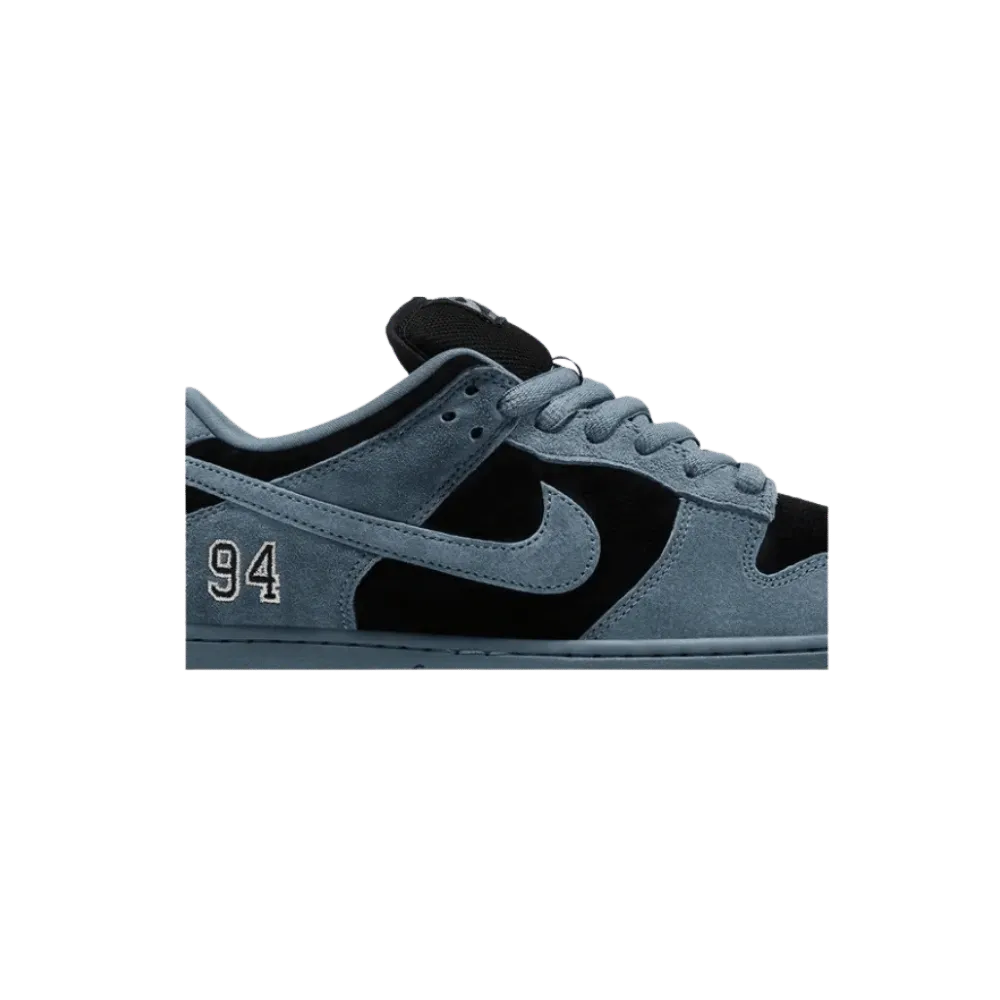 Supreme x Dunk Low SB 'Ocean Fog'