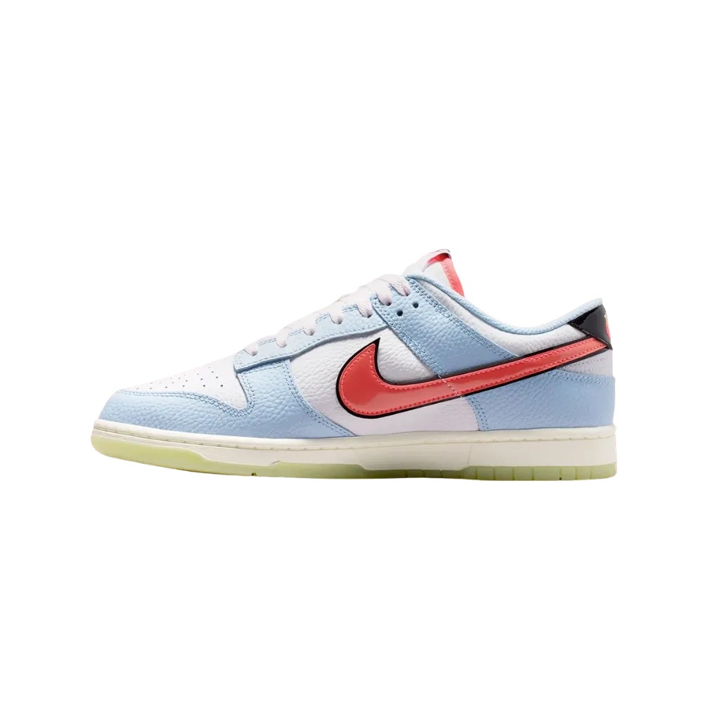 Nike Dunk Low Patent Leather 'Smiley Face'