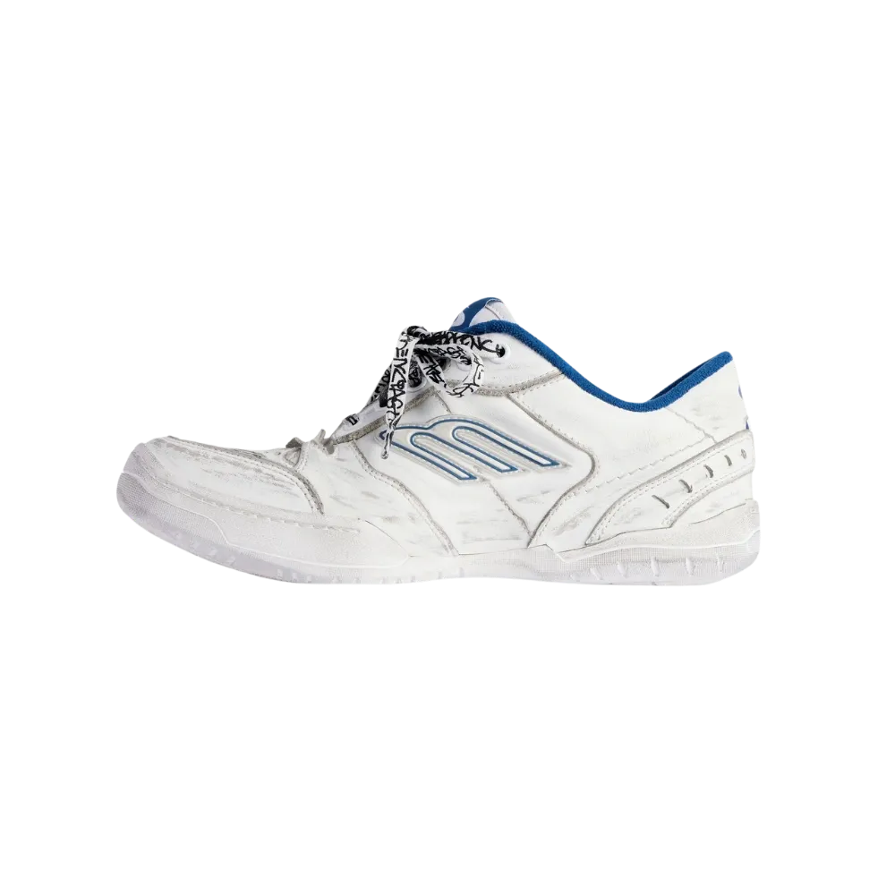 Balenciaga Hamptons Worn-Out Sneaker In White