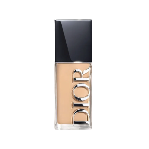 Dior Forever Skin Glow 2 Warm