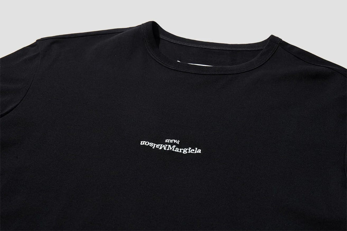 Maison Margiela Maison Margiela Upside Down Logo Tee - Black