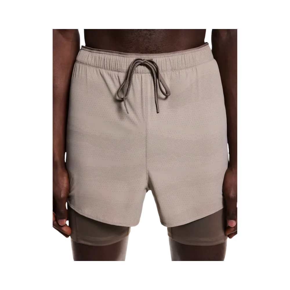 On Running 2-in-1 Shorts Erewhon Cinder | Ash