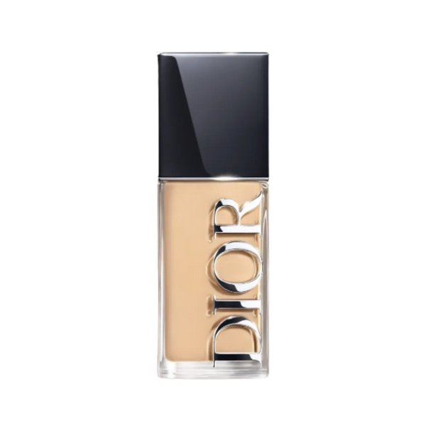 Dior Forever Skin Glow 2 Warm Olive