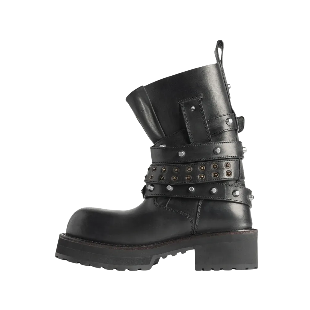 Balenciaga Venom City Bootie In Black