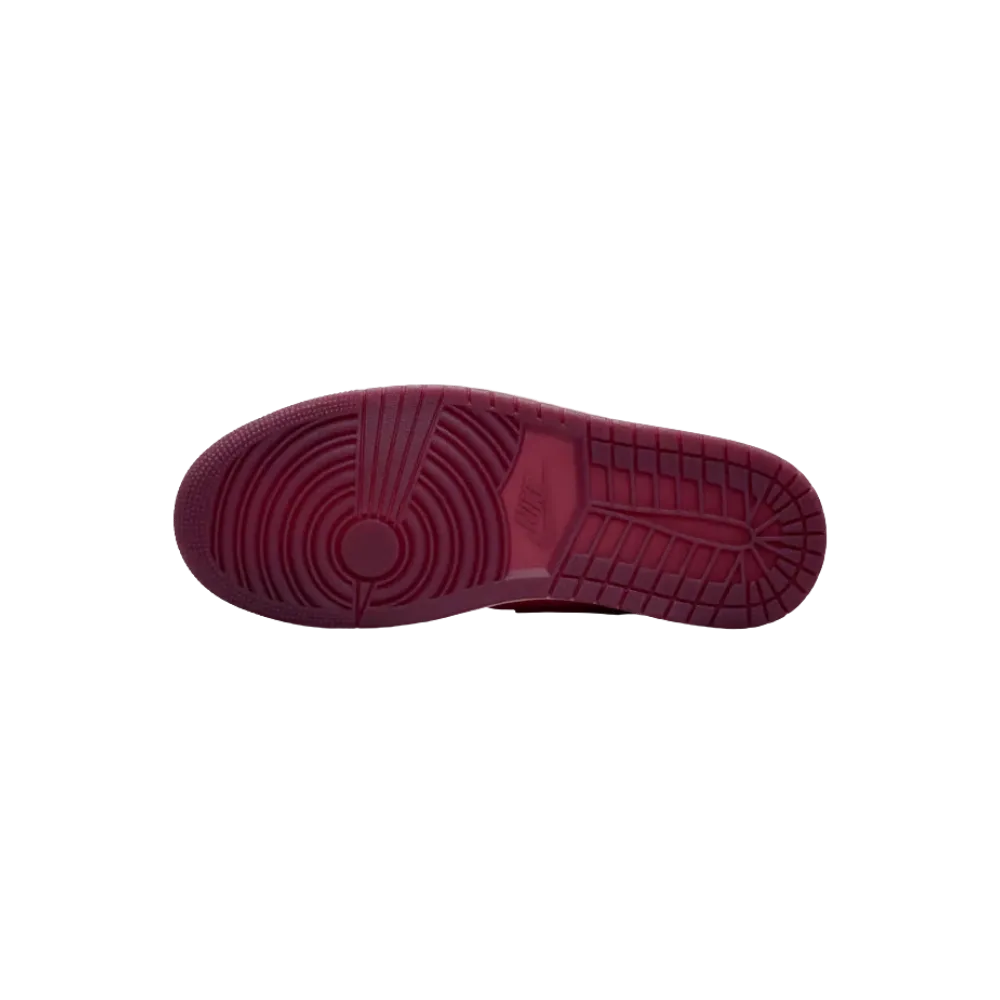 Air Jordan 1 Mid SE 'Valentine's Day'
