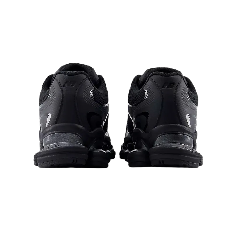 New Balance Abzorb 2000 'Triple Black'
