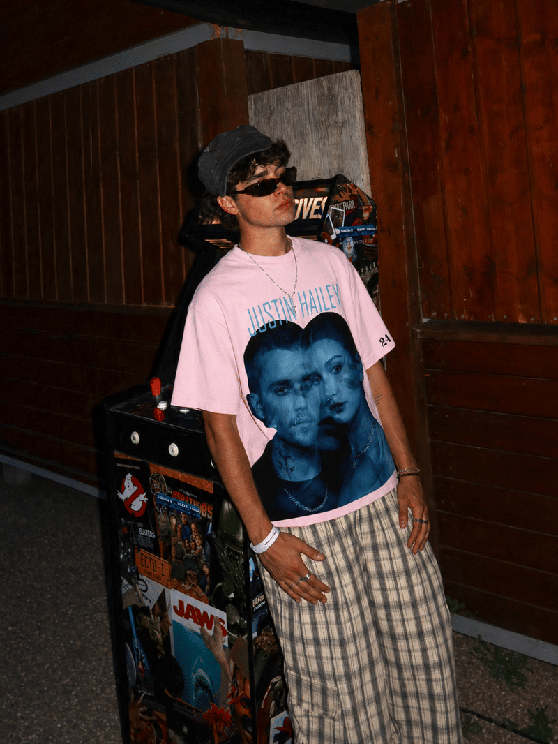 24songs 24songs Justin- Haileyxjustin T-Shirt(Pink)