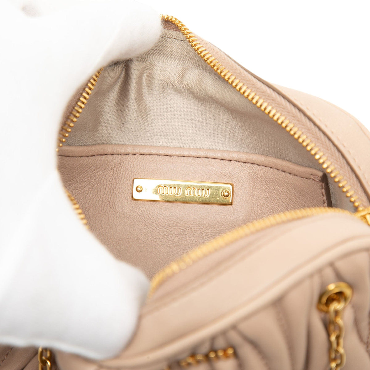 Miu Miu Miu Miu Matelasse Nappa Pouch With Chain