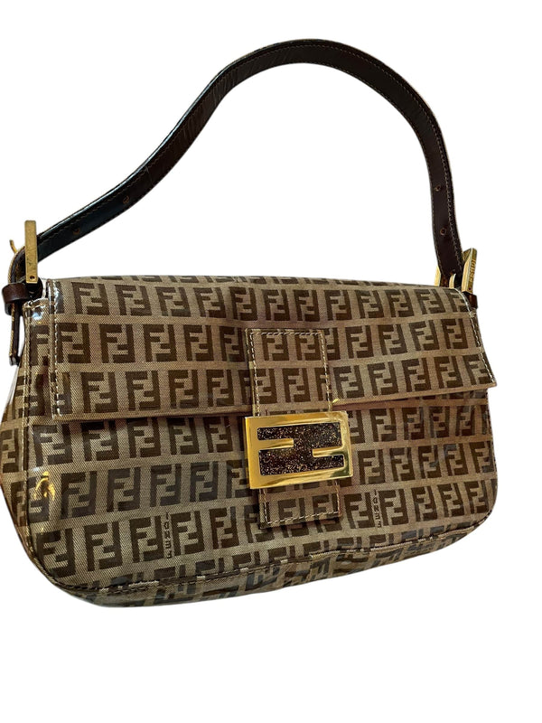 Fendi Fendi Zucchini Brown Patent Vintage Baguette Dxbk0453