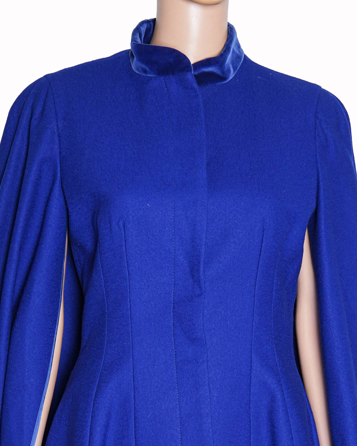 Alexander Mcqueen Alexander Mcqueen Velvet Jacket In Electric Blue