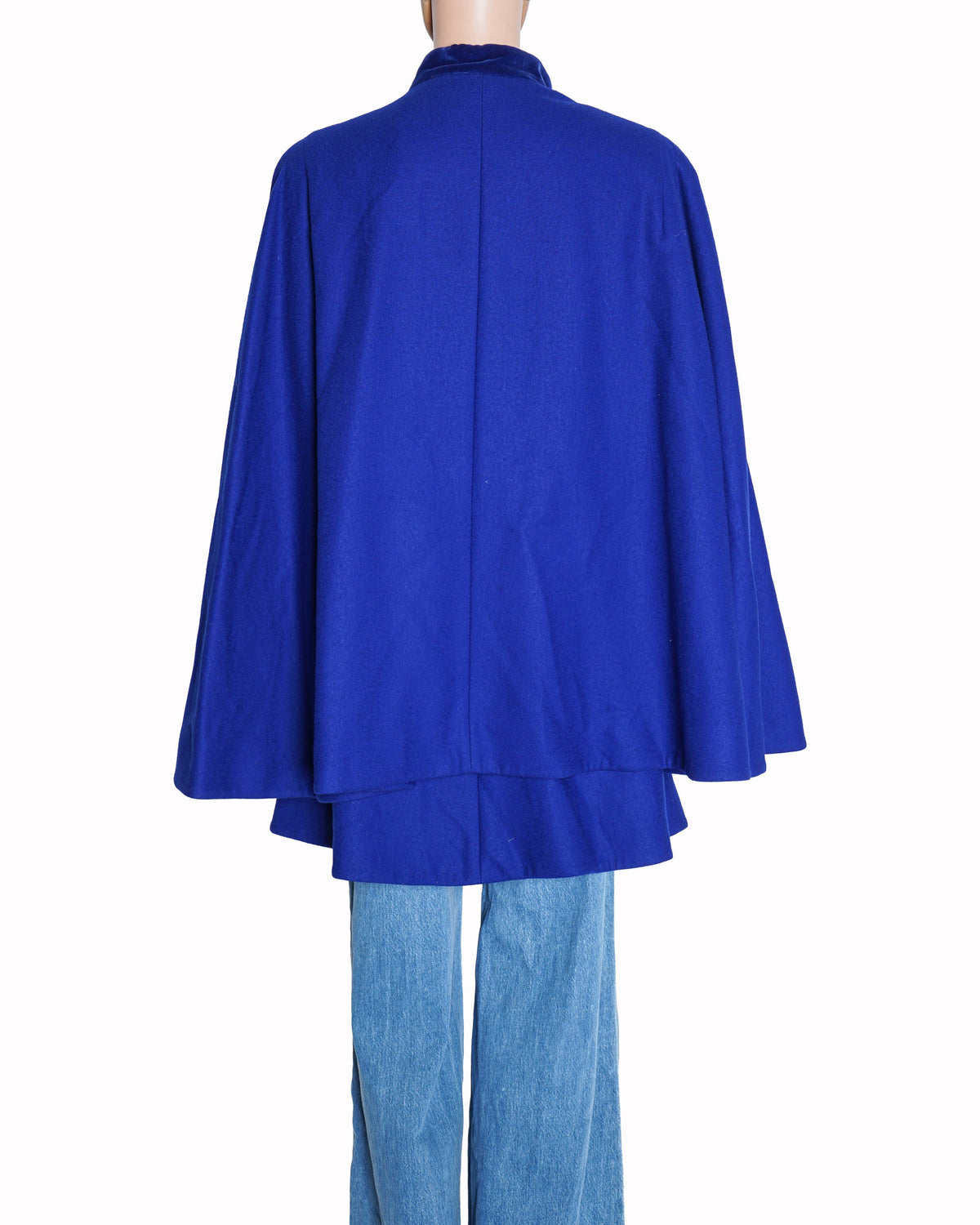 Alexander Mcqueen Alexander Mcqueen Velvet Jacket In Electric Blue