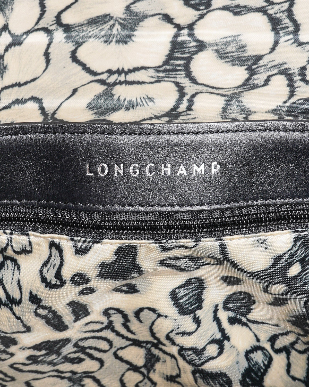 Longchamp Longchamp Amazone Leather Crossbody Bag