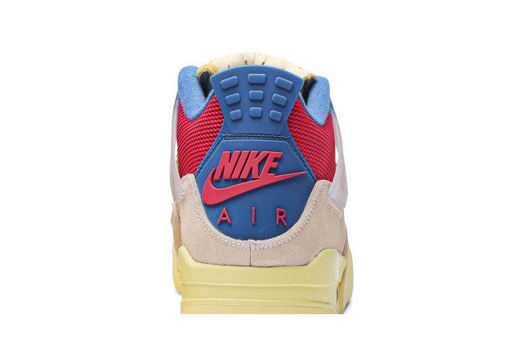 Air Jordan Union LA x Air Jordan 4 Retro Guava Ice