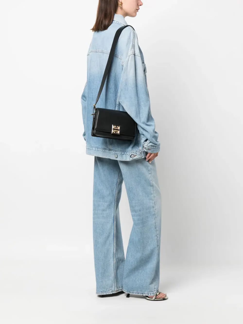 Givenchy Givenchy Medium 4g Leather Crossbody Bag