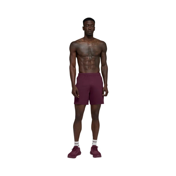 Alo Men's 7" Conquer React Performance Short - Burgundy