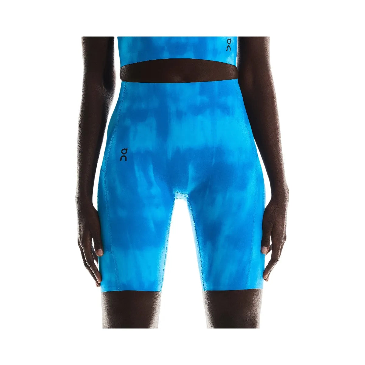 On Studio Tights Short Malibu