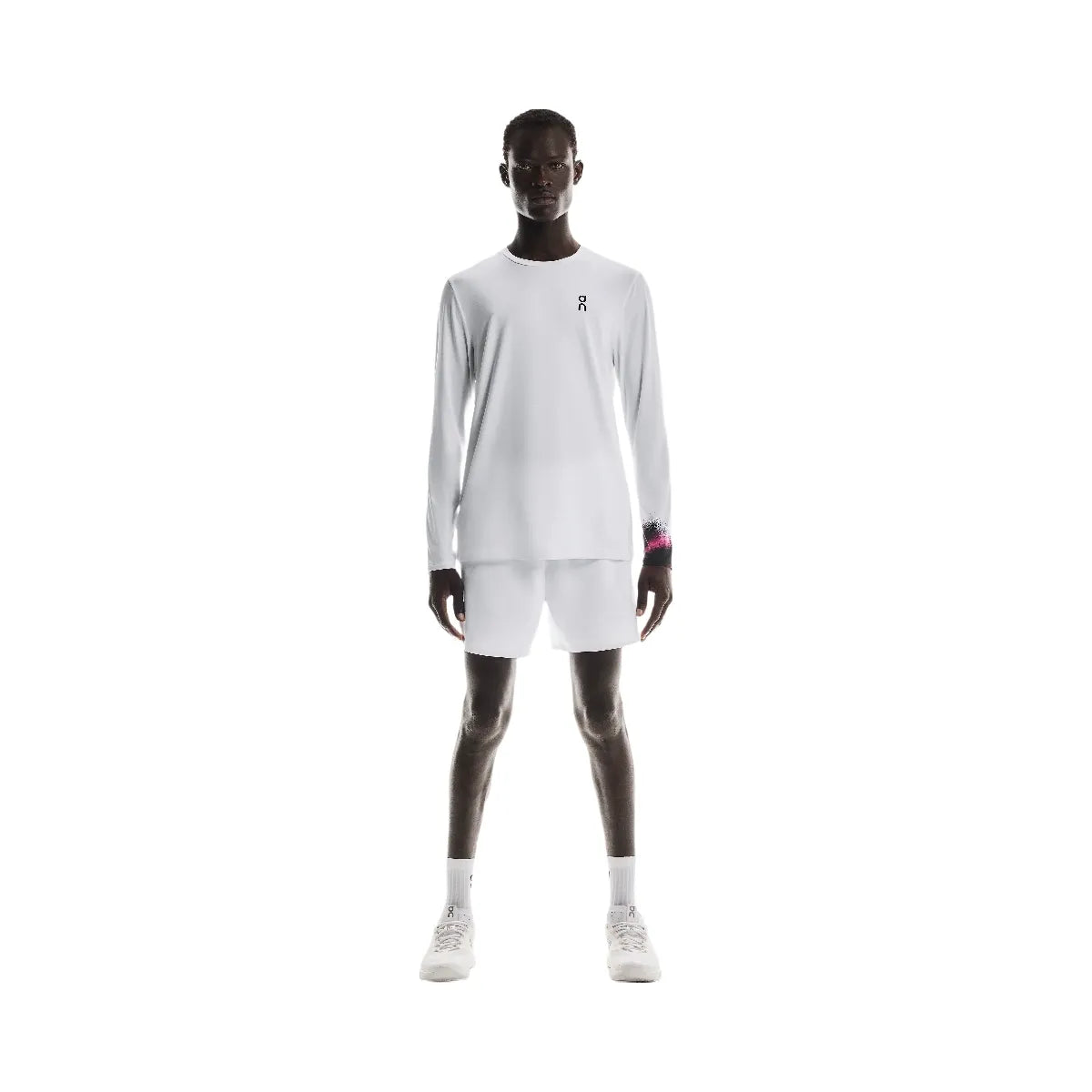 On Court Long-T White | Black
