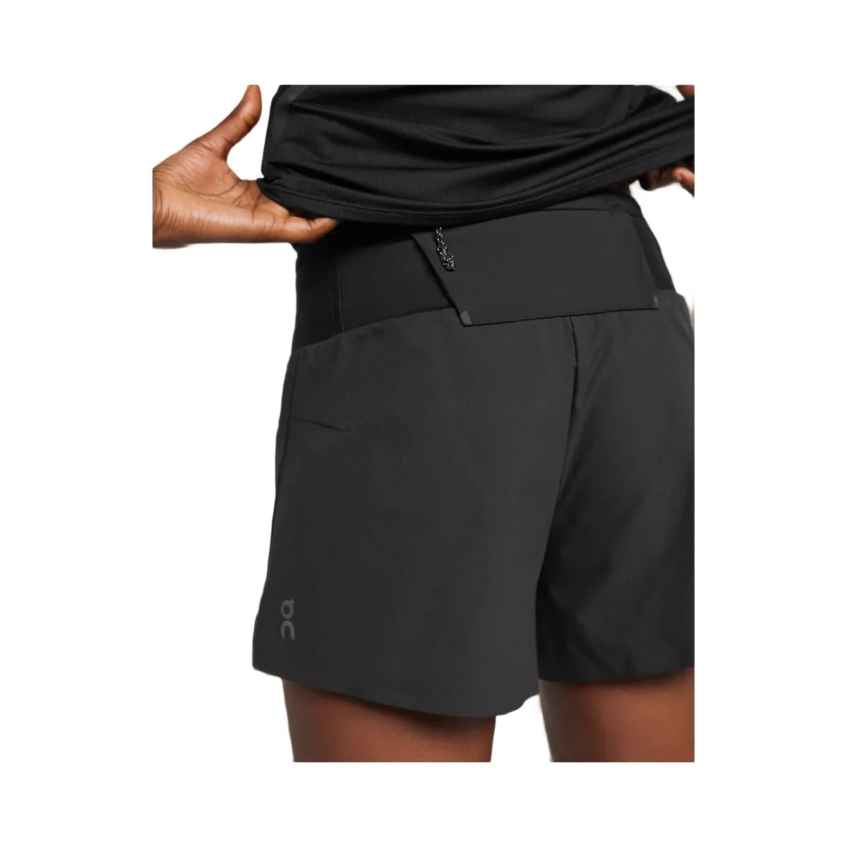 On Ultra Shorts Black