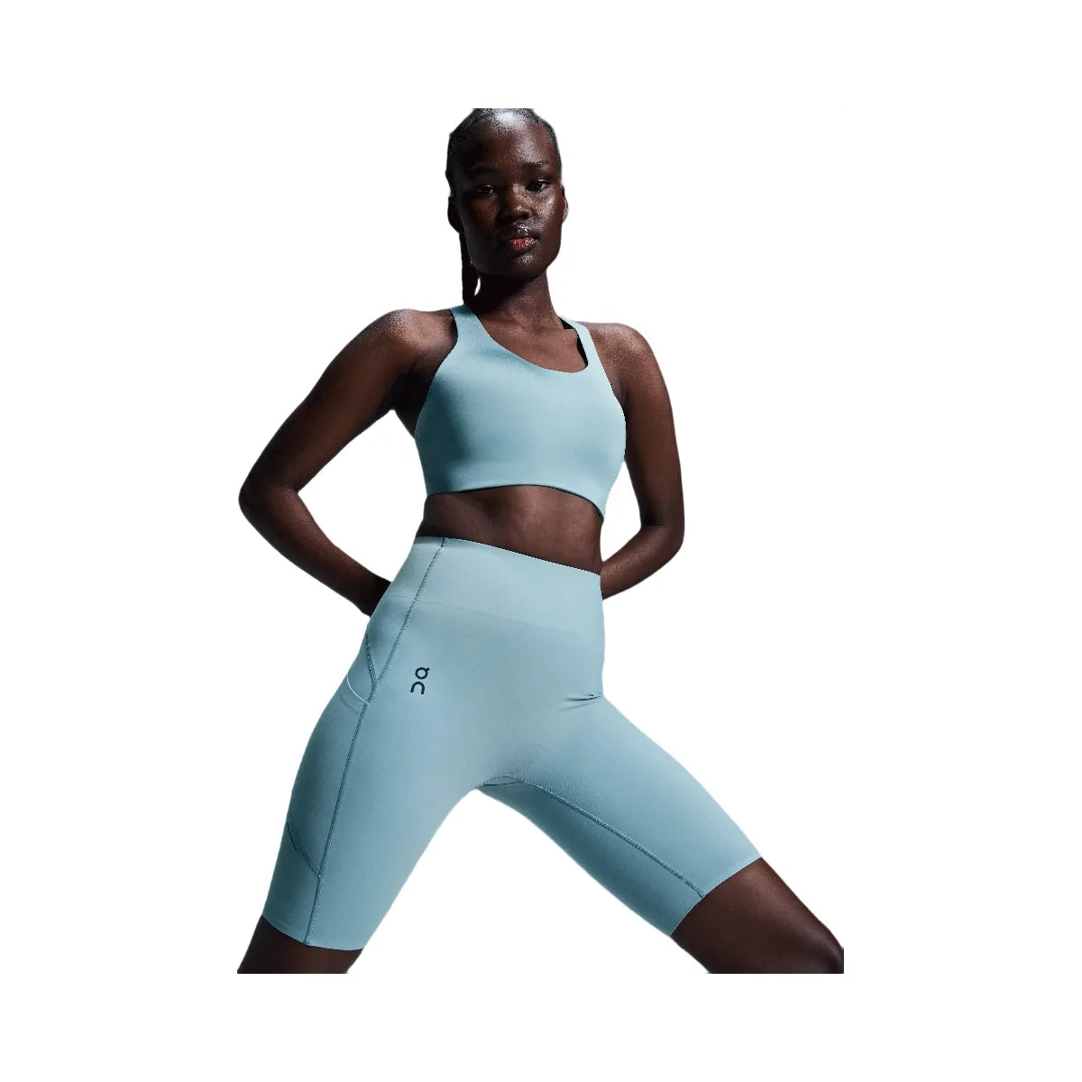 On Movement Tights Short Coast
