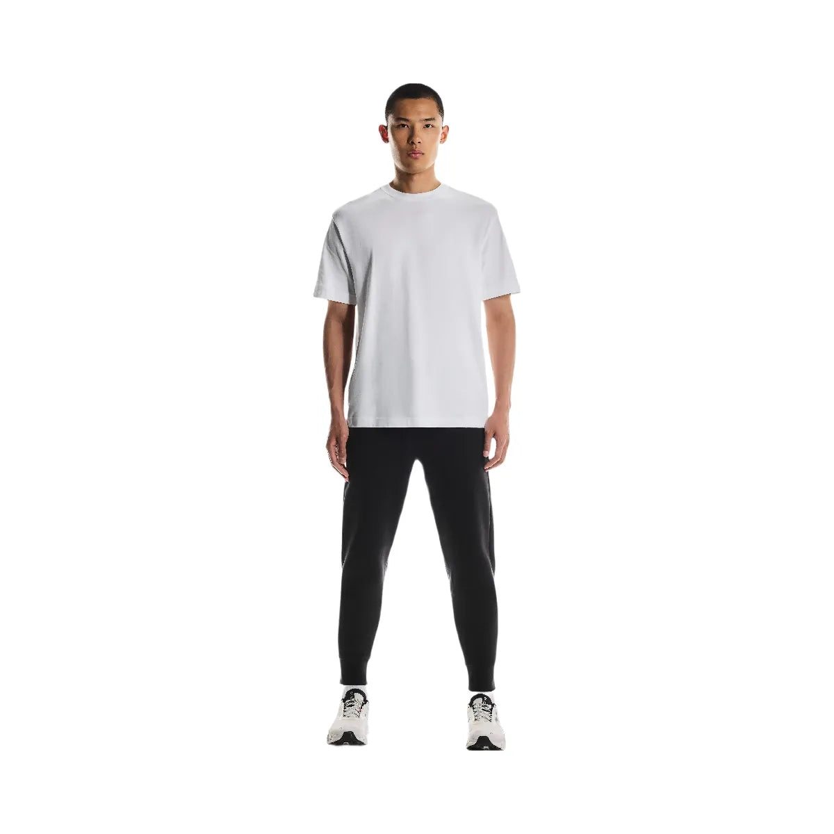 On Focus Tech Sweatpants Black
