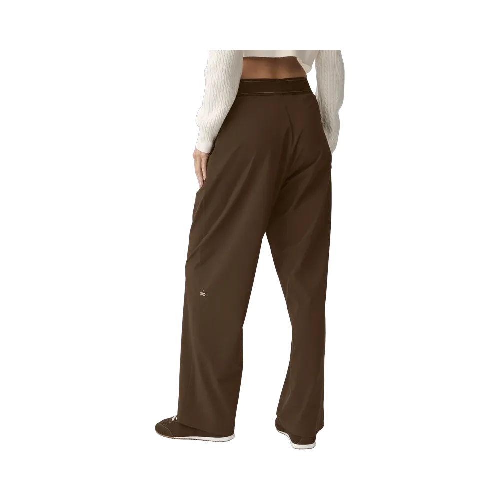 Alo Suit Up Trouser (Short) 'Espresso'