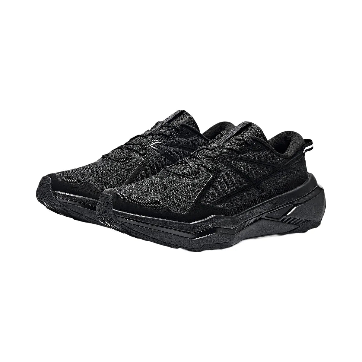Anta Men's Saker Black