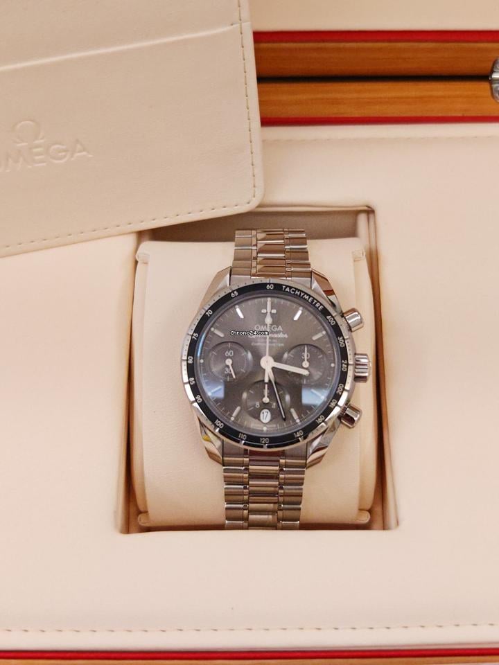 Omega Omega Speedmaster