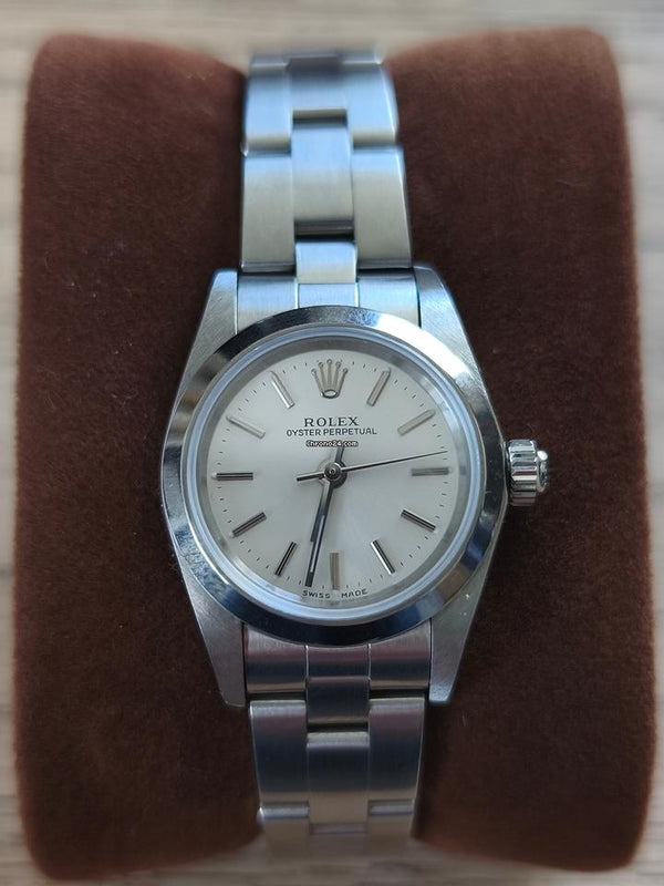 Rolex Rolex | Oyster Perpetual | 76080 | 24 x 26 mm | Steel | Automatic