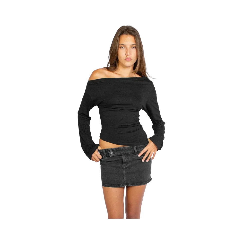 Subdued T-Shirt With A Boat Neckline 'Black'